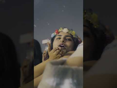 Jasleen Royal mesmerizes Shillong with her soulful voice as 30,000 people sang along to Kho Gaye Hum