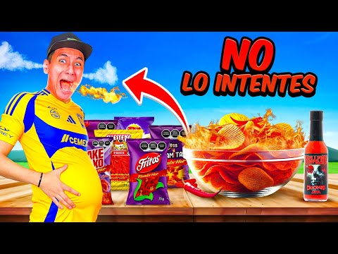 MEZCLAMOS TODAS LAS PAPAS del SUPERMERCADO y TERMINÓ VOMITANDO ROJO… ¡CON LA SALSA MÁS PICANTE!