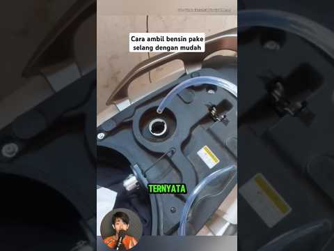 Ternyata gampang bangett! Cara ambil bensin didalam tangki motor pake selang #shorts #tips