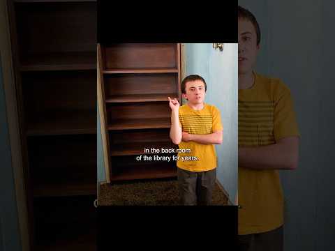 How did he push this shelf in?#funny #tvshow #shorts #shortvideo #fyp #fouryou