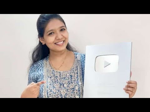 Unboxing Youtube Silver play button 😍🥳 #youtubecreatorawards #100000subscribers #viral #unboxing