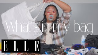 【ロバート秋山竜次】私物バッグの中身をドーン！と大公開。興味ある？｜What's in my bag｜ ELLE Japan
