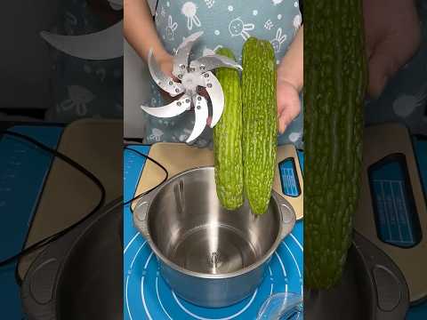 Episode 10/Electric vegetable cutter VS bitter melon #kitchentools #food