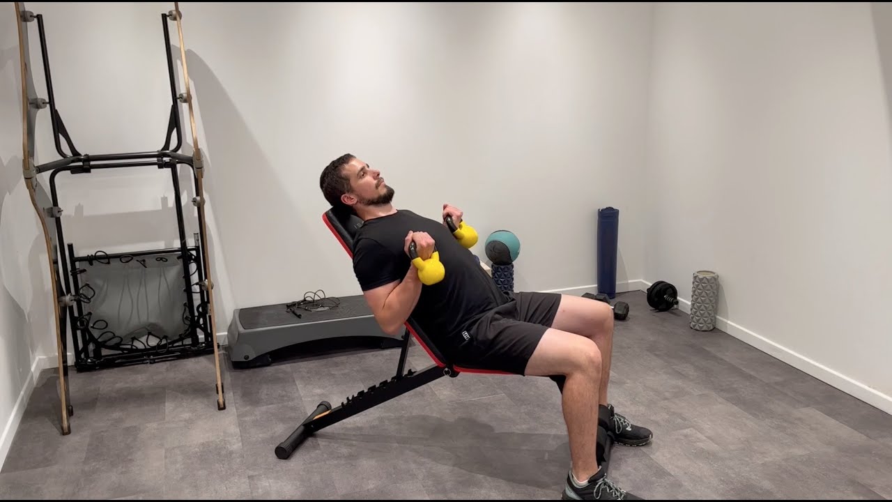 Image Schrägbank Kettlebell Curl