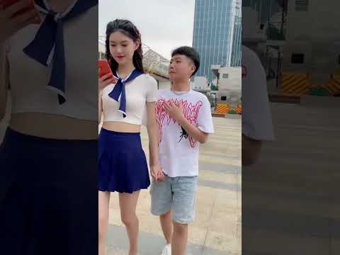 thế mà lại hay, cậu em khôn quá