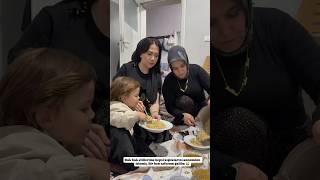 Eltilerim kışlıklarını annemden istemiş,bir ben safozum galiba😳 #keşfet #özlemlinaöz #global