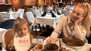 VLOG: Świętujemy urodziny w Hotelu! Testujemy PYSZNE JEDZENIE!