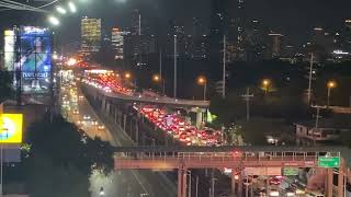 Ganito ka Traffic sa EDSA Pag Weekdays Lalo na sa Gabi!