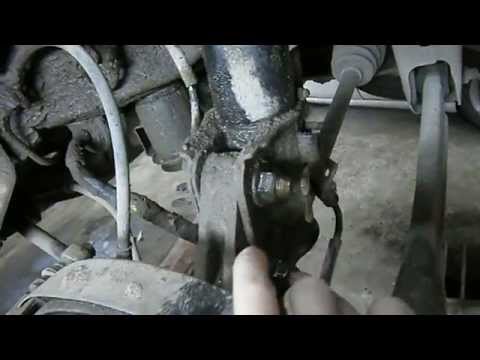 KIA Sportage - Замена задней стойки амортизатора.