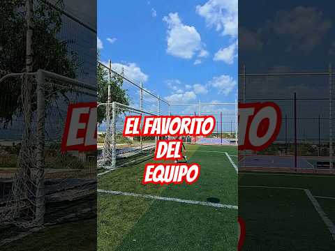 EL COACH Y SU FAVORITO ?♂️ #comedy #comedia #clips #video #viral #soccer #futbol