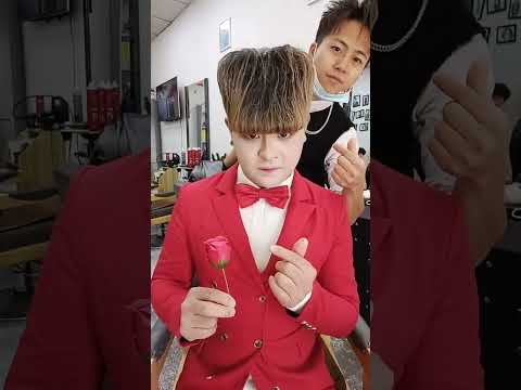 我发现我今天又帅了 #杀马特 #你好你好你好你好 #trending #trendingvideo #funny #fun #handsome #coolguy #你好创始人 #xuhuong #变装