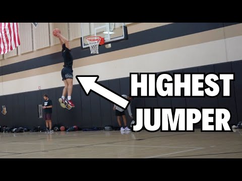 Highest Jumper Plays Basketball