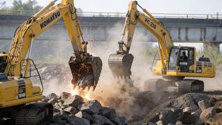 6 excavators were deployed to quickly build the dam, so that it could be built immediately.