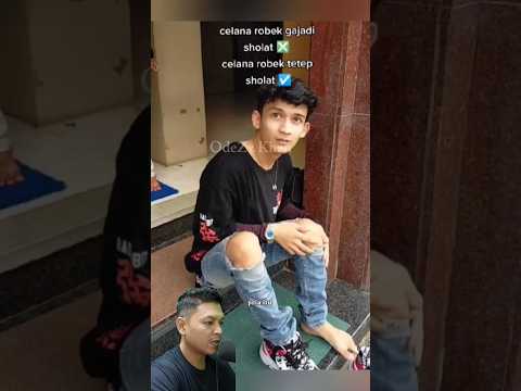 pria berniat sholat di masjid namun di tegur karena celananya robek, tapi solusinya bikin terenyuh.