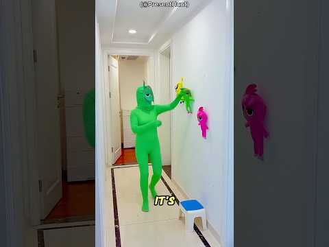"Mommy's Green Toy! 😱💚 Everyone Run!"#shortvideo