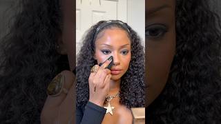 Letsss trust the process with this one, but I've been feeling very dark femme lately 🦂#makeup