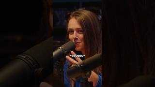 Ana Godefroy se fait insulter sur scène