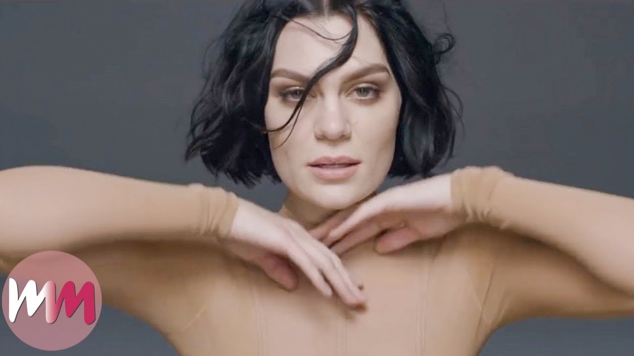 Top 10 Strong Female Vocalists Who Don't Get Enough Credit