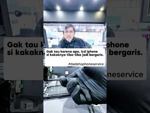 Tiba tiba layar iphone si kakaknya jadi bergaris #service #fyp #trending #shorts #iphone