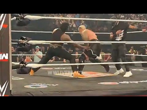 Royce Keys &amp; Carmelo Hayes 946 destroy Solo Sikoa on WWE RAW
