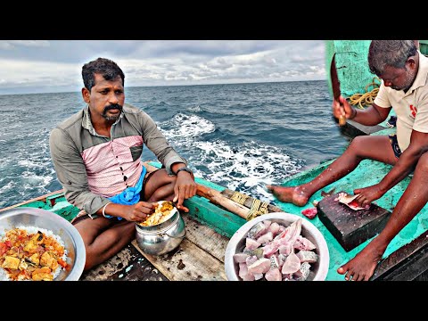நடுக்கடலில் சமைத்த ஓரியா வெள மீன் குழம்பு செம ருசி