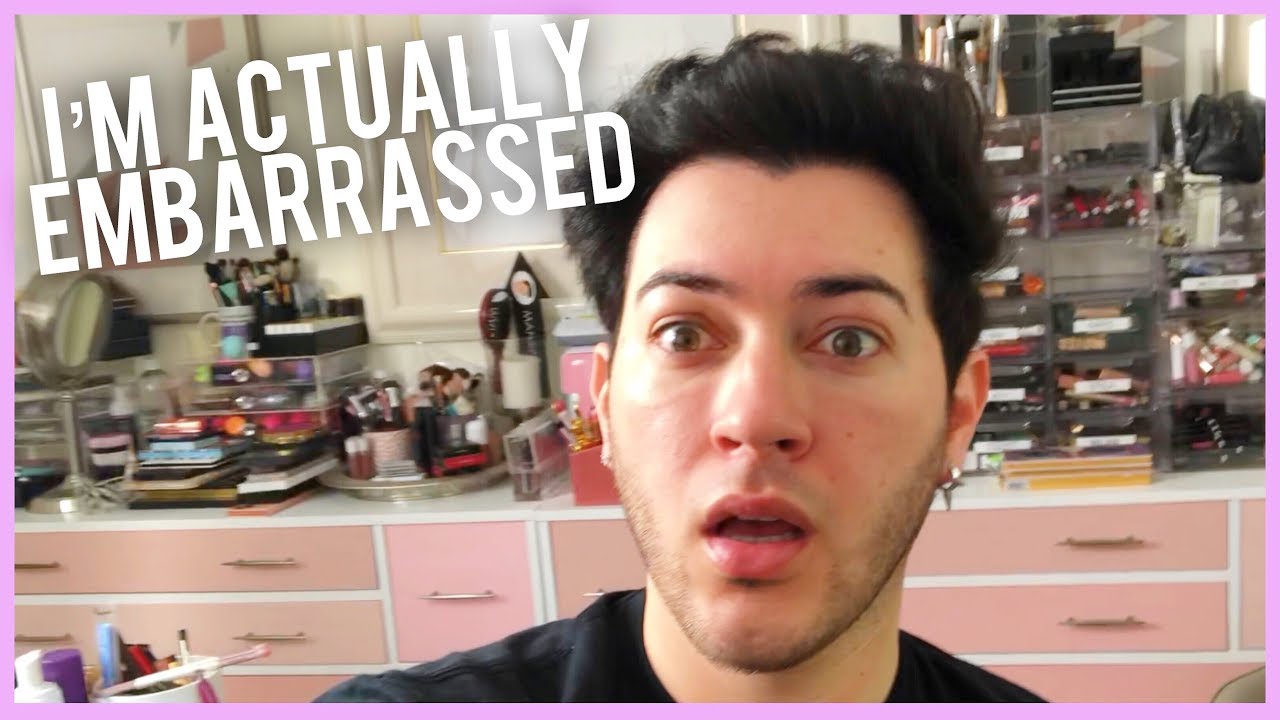 MANNY MUA BEAUTY ROOM TOUR. ITS SO BAD
