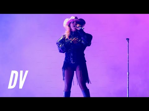 Lady Gaga - Diamond Heart (Live from The Joanne World Tour)