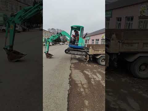 экскаваторщик мастер своего дела 😎