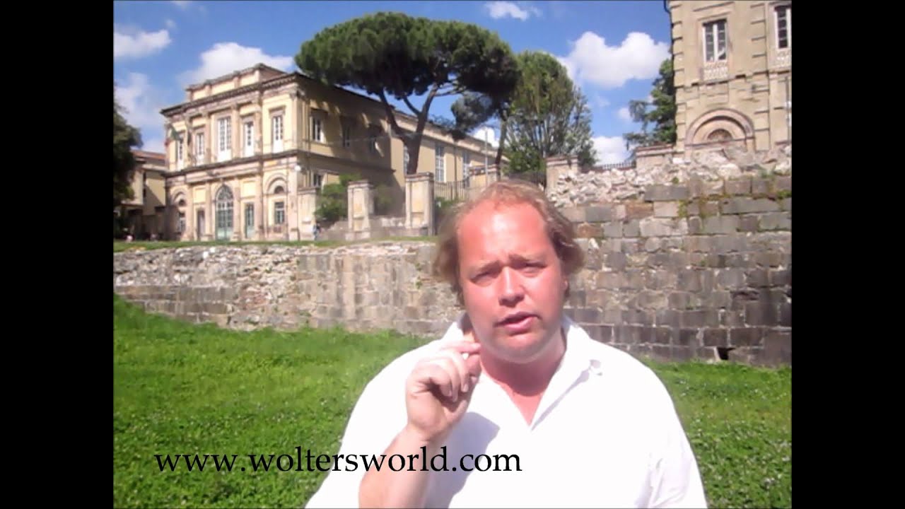 What to Consider Before Living Abroad - Wolters World