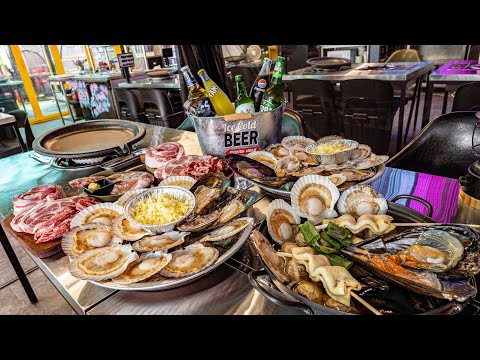 Meat & seafood together?! Grilling fresh clams and juicy meat at a campsite in the city│Korean food