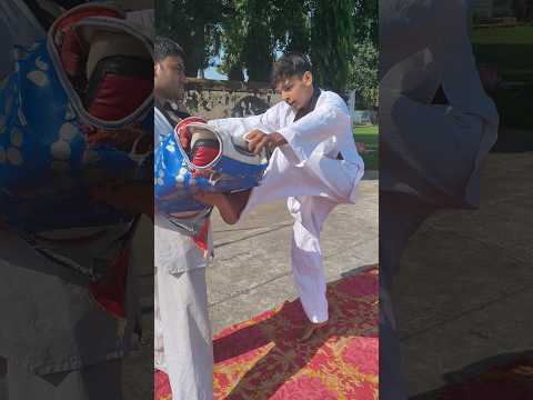 #taekwondo #youtubeshorts #doliyon#kickstreaming #viral #youtubeshorts 🥋🇮🇳👍
