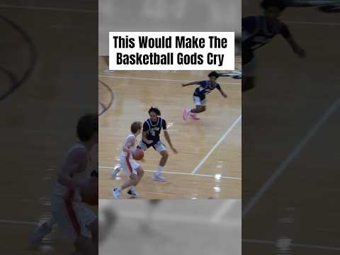 THIS WOULD MAKE THE BASKETBALL GODS CRY #highschoolbasketball #basketballhighlights