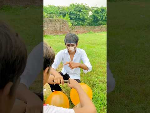 Balloons bhi le gya or monkey bna gya 🎈😂 #shortsfeed #comedy #shortvideo #shorts #youtubeshorts
