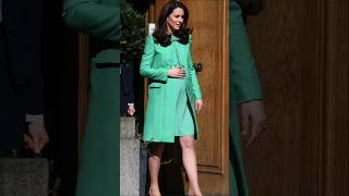 Kate Middleton’s Best Maternity Look Ever? (March 21, 2018) ✨