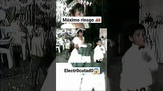 niño es electr0cutad0 por una mala conexión en una fiesta 🚑 #maximoriesgo #parati #youtubeshorts