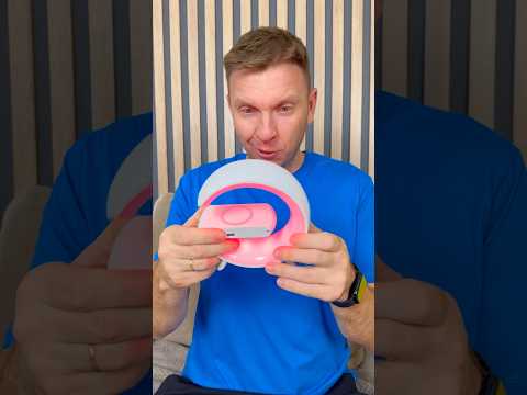 She crafted him a DIY rainbow flashlight using tape! ๐๐ฆ