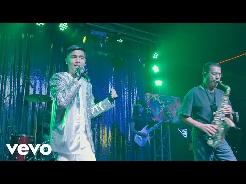 Grupo Audaz de Rigo Domínguez & Jorge Dominguez Jr. El Rayo Del Tropico - El Bala Bala Bala Ju