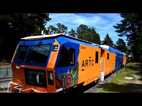 ARTC and Plasser Australia New Tamper TDX102 & Regulator BX102 in the Adelaide Hills. Photos at 4m.