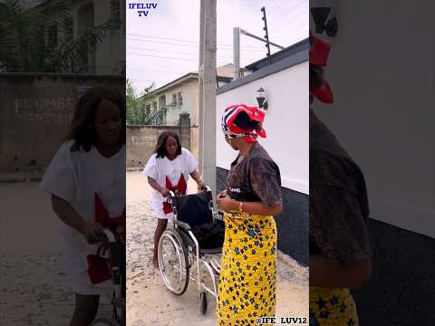SHE SAVED HER LIFE WITH A WHEELCHAIR #youtubeshorts #foryou #subscribe #comedy #funny #funny #skit