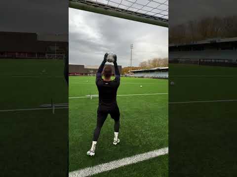 Reaction Drill🤪🧤