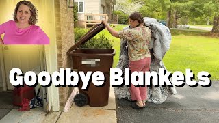 I tried “No Mess Decluttering” my LINENS from the basement