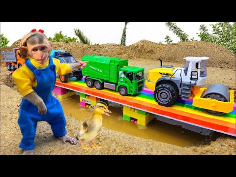 Monkey Baby BiBOn play Mini tractor transporting, Different Cars JCB: TRUCK, CRANE, Concrete Mixer