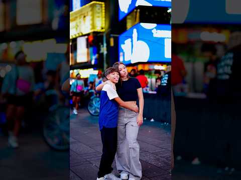 #manhattan #love #newyorkcity #timessquare #nyc #timessquarewalk #gift #viral #fyp