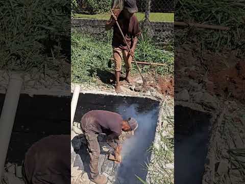 como fazer fossa de bananeira #pedreiro #construção #obra #reforma