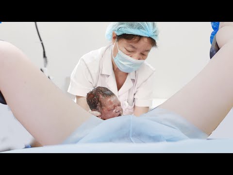 MOM RESPECT - Painful Tension - I Tried Delivering A Baby | raw & real || Natural Delivery