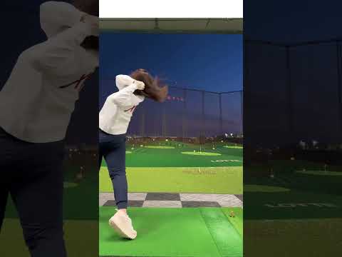 【公式最長飛距離342ヤード】ドライバー飛ばしのコツは〇〇！？ 飛距離アップ 飛距離を伸ばすコツ　ドライバーショット　打ち方　スライス防止　#short #shorts  #shortsvideo