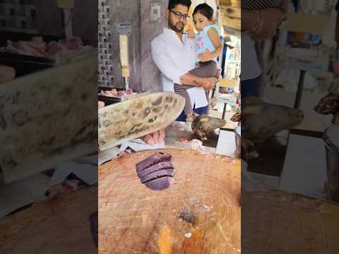 #kiranmeatcutting #goatmeat #muttoncutting #food #meatcuttingstyle #youtubeshorts #streetfood