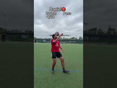 TOUCH AND PASS CHALLENGE #futbol #football #soccer #shorts