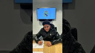 مغربي جديد ينضم إلى ريال مدريد #عمر_الشاوي