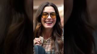Anne Hathaway Fell in Front of Everyone, Her Reaction Will Make You Smile #annehathaway